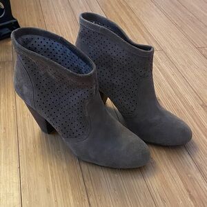 Jessica Simpson Gray Suede Ankle Boots